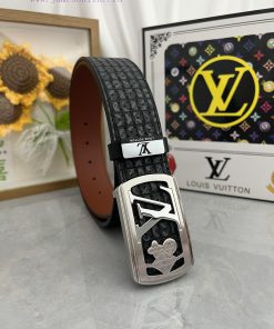 LV... Louis VuittonMaterial: Leather Belt with 100% Head Layer. The leather belt is guarante 8276krm4