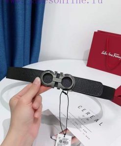 Paired with Ferragamo's new men's waistband, it is made of double-sided flowing grain cowhid 45ioe553