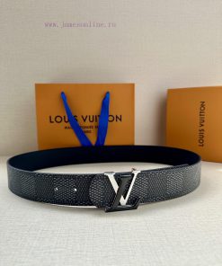 The 4.0-wide LV Dimension double-sided belt lights up daily fashion with a subtle style, sho kly7m36g