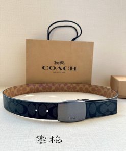 The COACH double-sided belt with a width of 3.8cm is made of classic logo canvas material on m9gsyxss