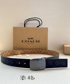 The COACH double-sided belt with a width of 3.8cm is made of classic logo canvas material on ju0mboem