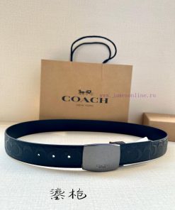 The 3.7cm wide COACH double-sided belt is made of sports calf leather and comes with a class kj9egb54