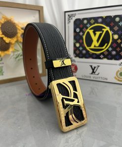 LV... Louis VuittonMaterial: Leather Belt with 100% Head Layer. The leather belt is guarante jeom5smu