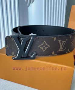 LV Initiales double-sided waistband combines Monogram Eclipse and the all-new Monogram Eclip wx8g0h9z