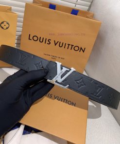 LV Louis VuittonA complete set of 40mm width genuine one-piece cast steel buckles, made of d 94o2hst5