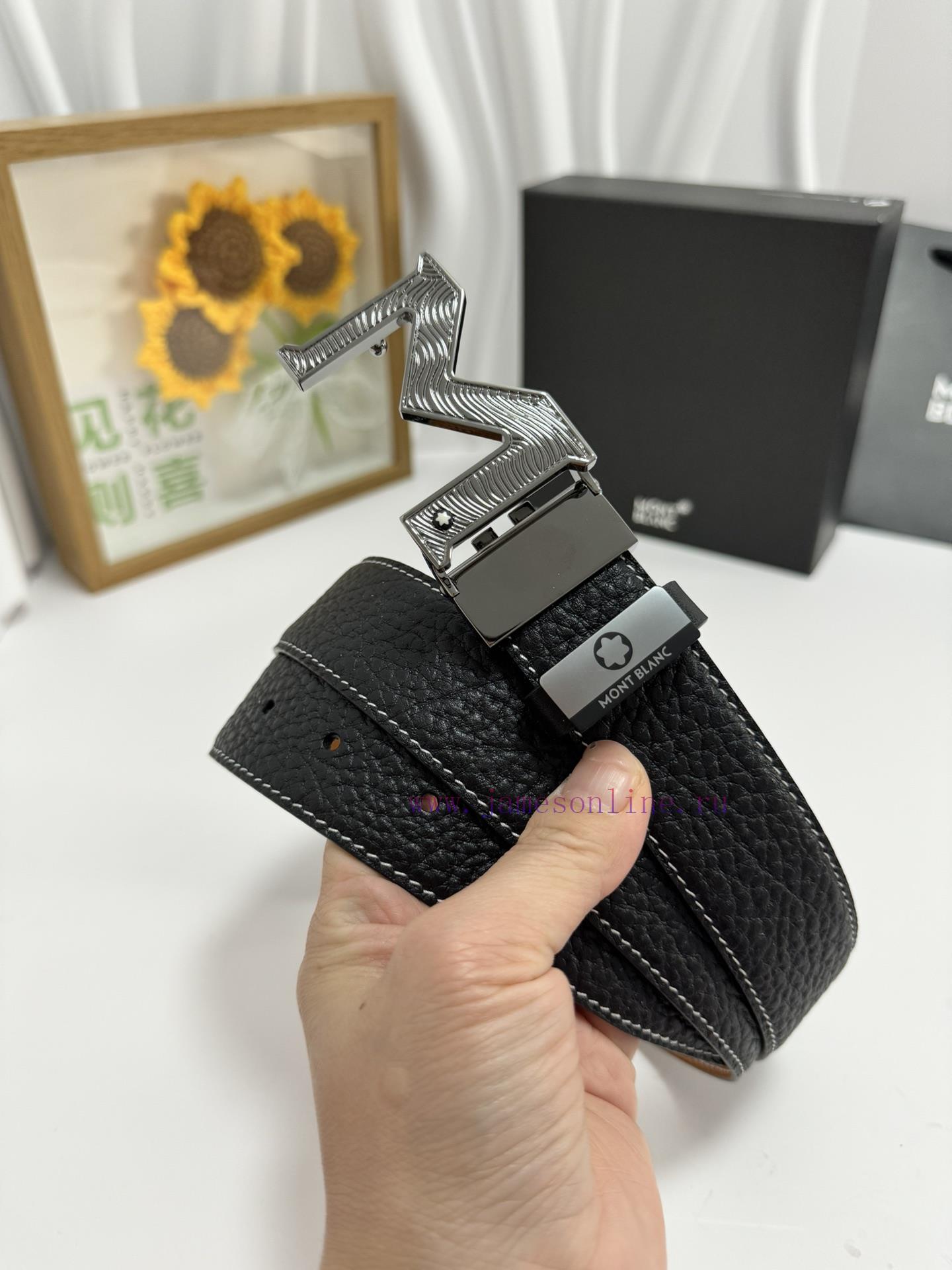 MontblancMaterial: Leather Belt with 100% Head Layer. The leather belt is guaranteed to be g guepx5hd