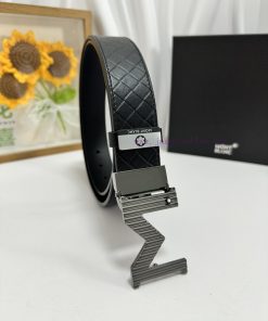 MontblancMaterial: Leather Belt with 100% Head Layer. The leather belt is guaranteed to be g s5m3r4b9