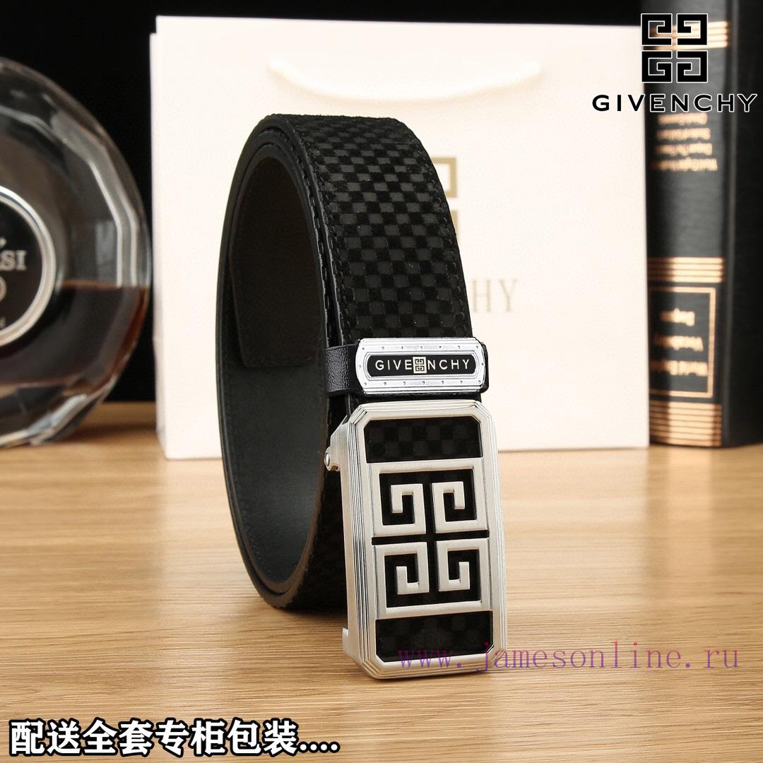 High end quality, physical photographyComes with a complete set of packagingGivenchy Oversea idsrfq89 - Image 2