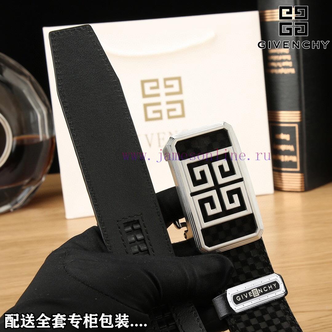 High end quality, physical photographyComes with a complete set of packagingGivenchy Oversea idsrfq89 - Image 8