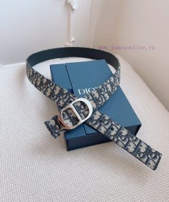 High end quality, physical photographyComes with a complete gift boxDIOR material, milkshake d4tfsdzr