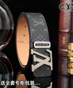 High end quality, physical photographyComplete setL@VBuckle material: Two tone pure steel bu y46v7zu7