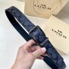 The COACH double-sided belt with a width of 3.8cm is made of classic logo canvas material on 8papxgk4