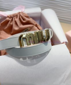 The Miu Miu leather belt is an ideal choice to enhance the unique style and tasteThe eye-cat 94w0gioa