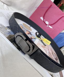 This Ferragamo belt is made of embossed cowhide and is suitable for both business and leisur z5tswycn