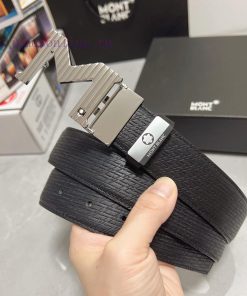 MontblancMaterial: Leather Belt with 100% Head Layer. The leather belt is guaranteed to be g dkx4pjo9
