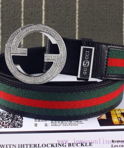 Gucci. Gucci ️ Diamond studdedIdentify and receive a punch as a giftThe material is made of ttiw83qs