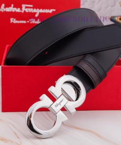 This double-sided two tone leather belt from Ferragamo is made of soft cowhide material, han nq8rrexp