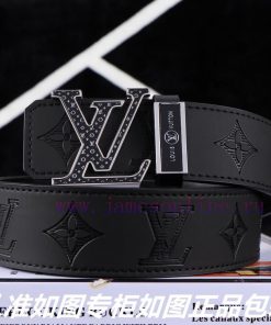 Lv... Louis Vuitton ️Identify and receive a punch as a giftMaterial: 100% top layer cowhide, lxkmtlwc