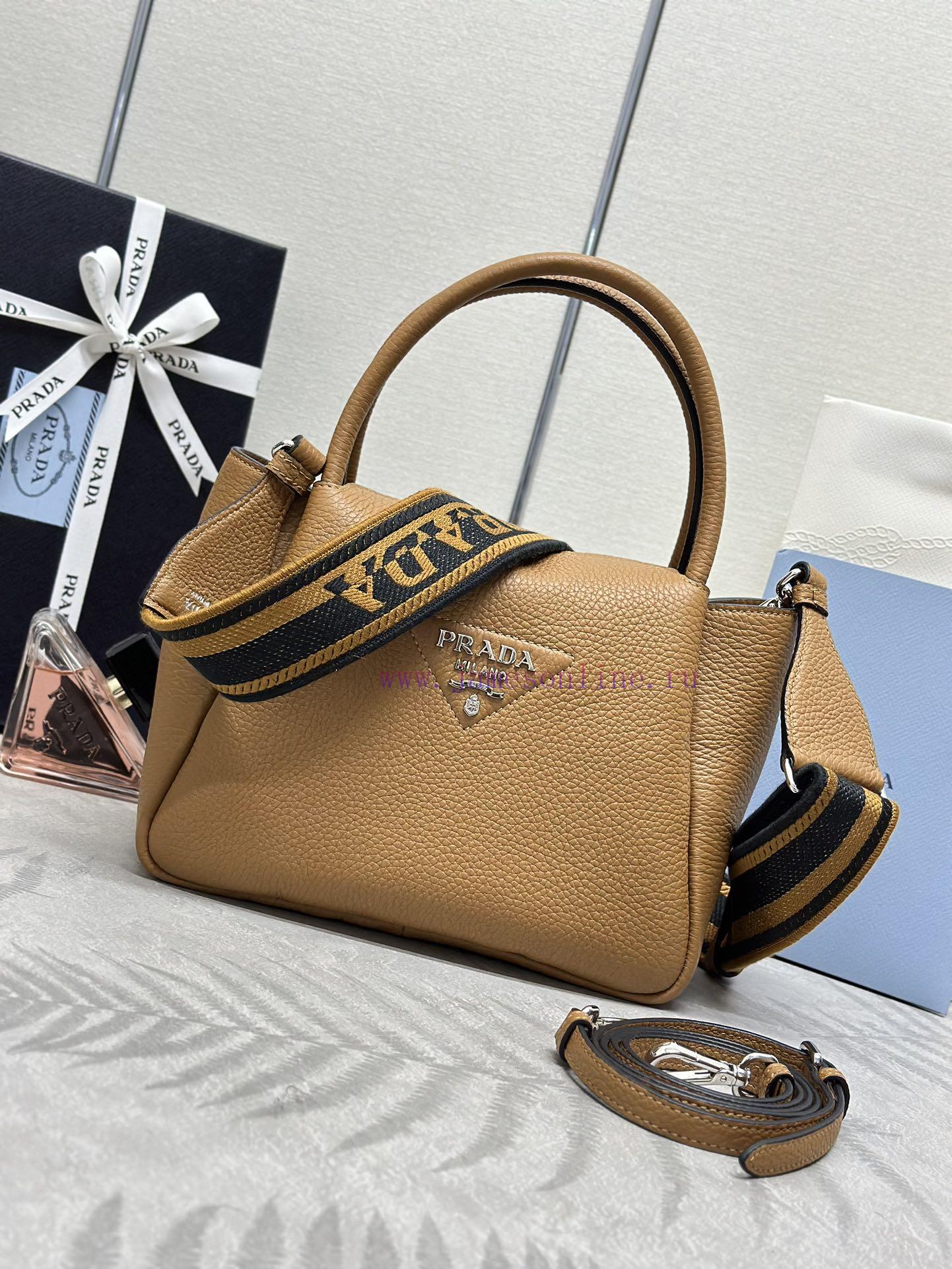 (Paired version full package, customized), Shoulder Strap 1BC145 Shoulder Strap Small. This 77bo42co