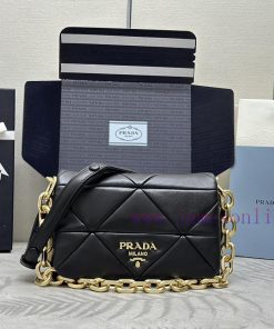 The large 2023 autumn/winter new sheepskin 1BD328 has arrived, with a matching full set of p9zu0lvco