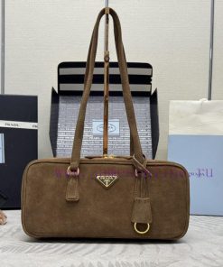 The new vintage bag 1BB116 suede is made of imported suede and frosted leather with top-notcelmj5asc