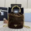 , (Paired version full package, customized), new bucket bag 1BC227 suede brownThis mini buckubw6u186
