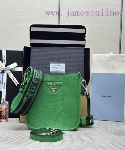 The new shoulder bag 1BH191 has arrived with two shoulder straps. This leather mini shouldervu5at3hx