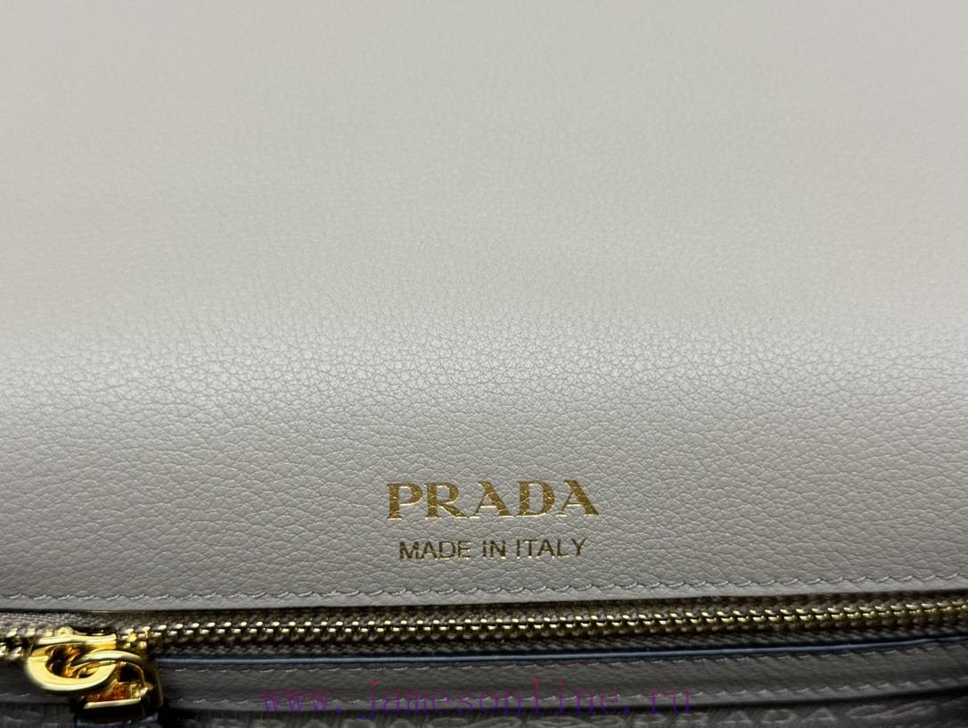 The new crossbody bag with 1BD372 shoulder strap has arrived. The Lindy shoulder strap is maaqp182sa - Image 10