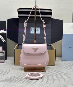 The Cleo series handbag from P Home mini size 1BH188 has arrived with a complete set of matc6nu5uz27