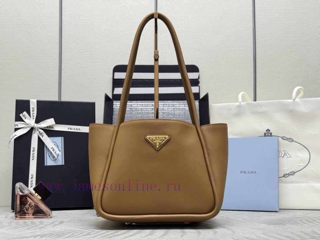 The new 1BG539 shoulder back model, with a matching full set of packaging and customized desnqlkpmof