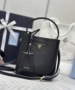 (Comes with a complete set of matching packaging, customized) 1BA217 mini size 🤙🤙 Using impoy57jwp4g