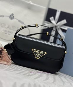 The new flight attendant bag 1BD339 with a matching full set of packaging and customization nsye87lw