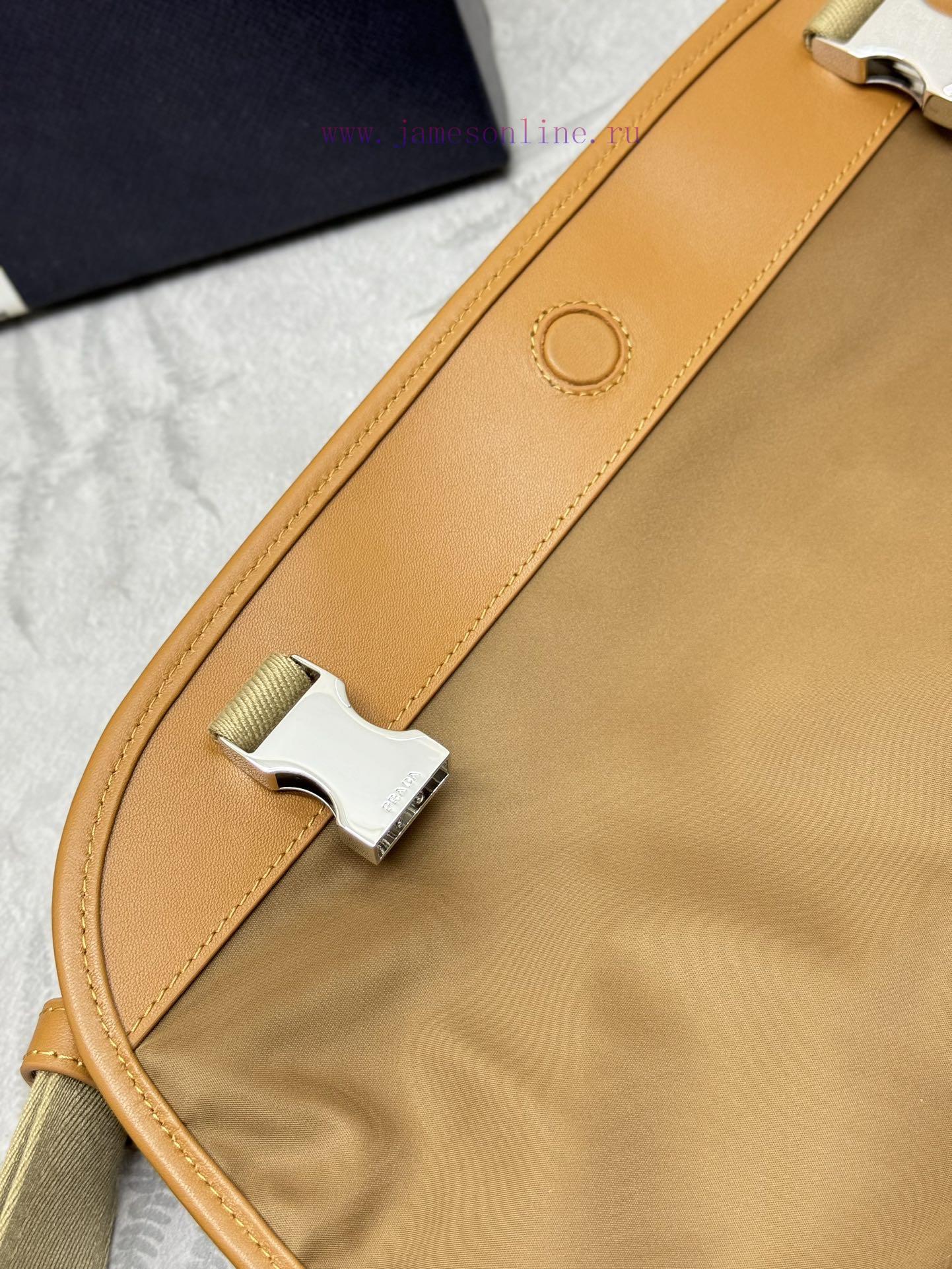 This new mailman bag 2VD052A is designed with recycled nylon yarn Re Nylon material, featurij6jyd38k - Image 8