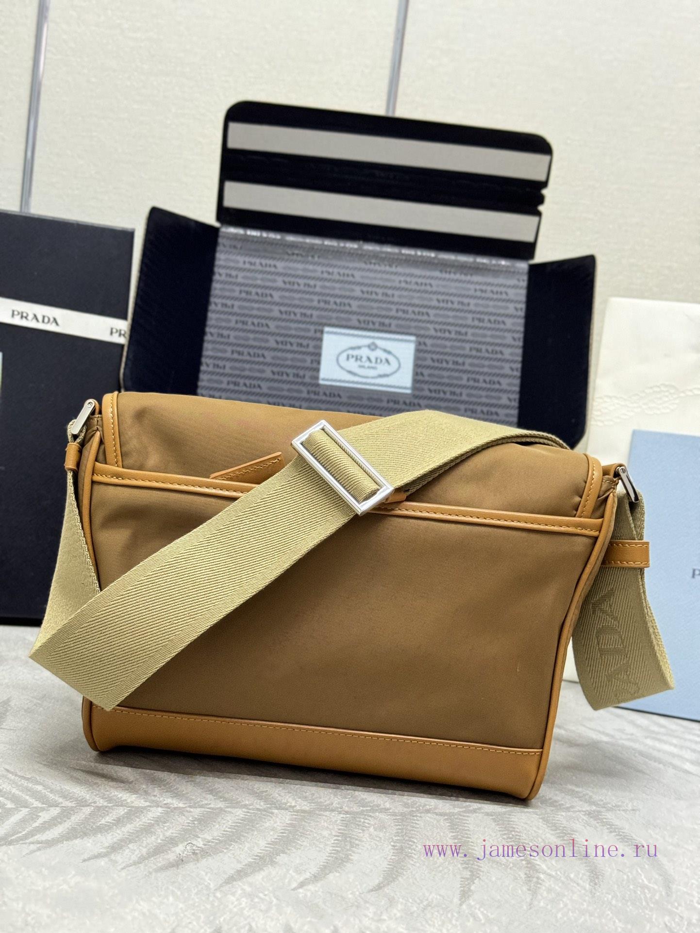 This new small-sized mailman bag 2VD066 is designed with recycled nylon yarn Re Nylon materiytq5q0kd - Image 4