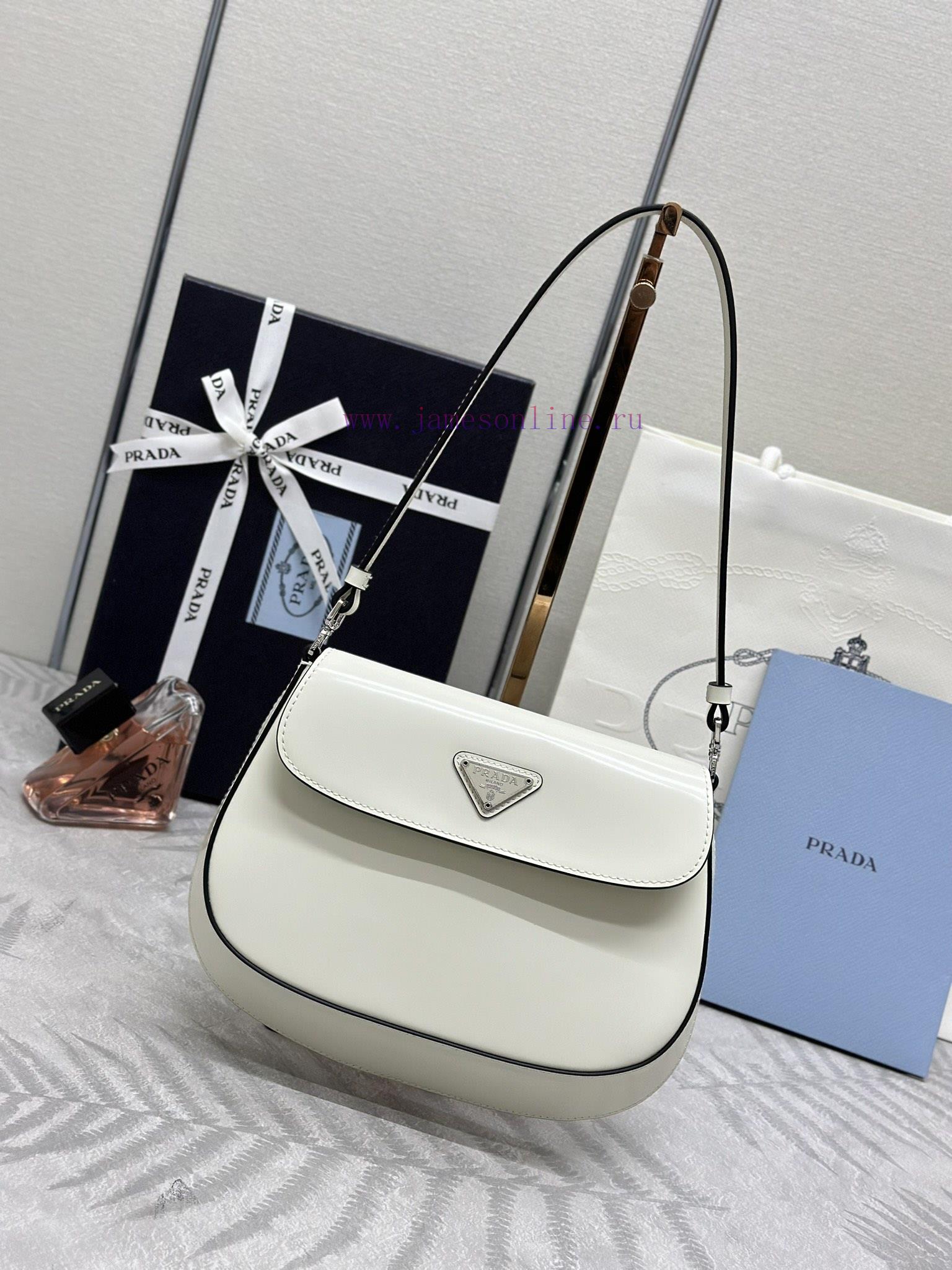 (Paired version full set packaging, customized), P's women's armpit bag 1BD311 has arrived. 8z1pgeh8