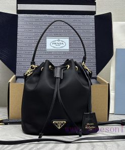 , (complete set of paired packaging, customized), new bucket bag 1BE067 upgraded versionThishkdnjkif