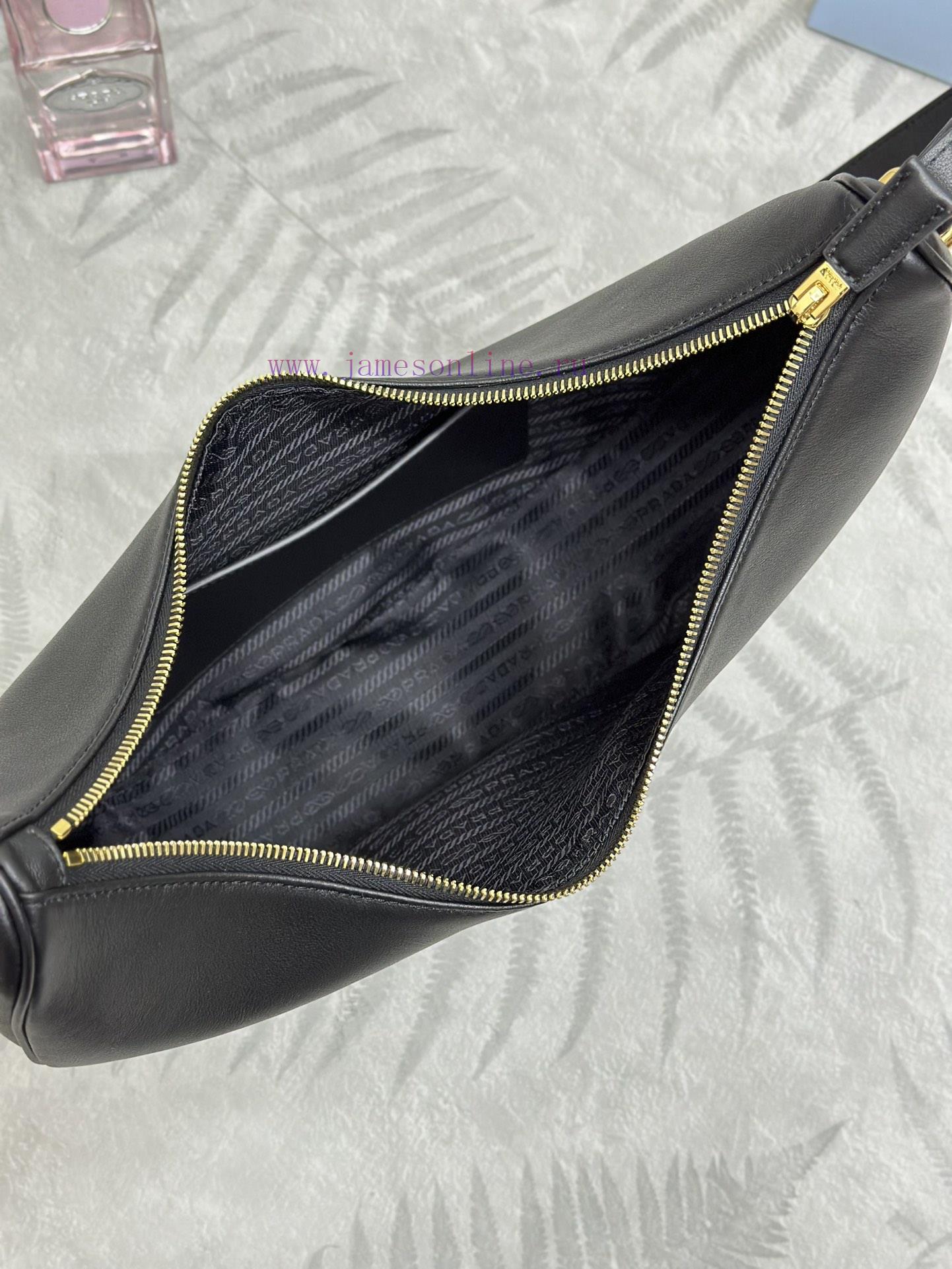 , Large Moon handbag 1BC212 LargeThe design inspiration for this shoulder bag comes from exp9wczlmcg - Image 8