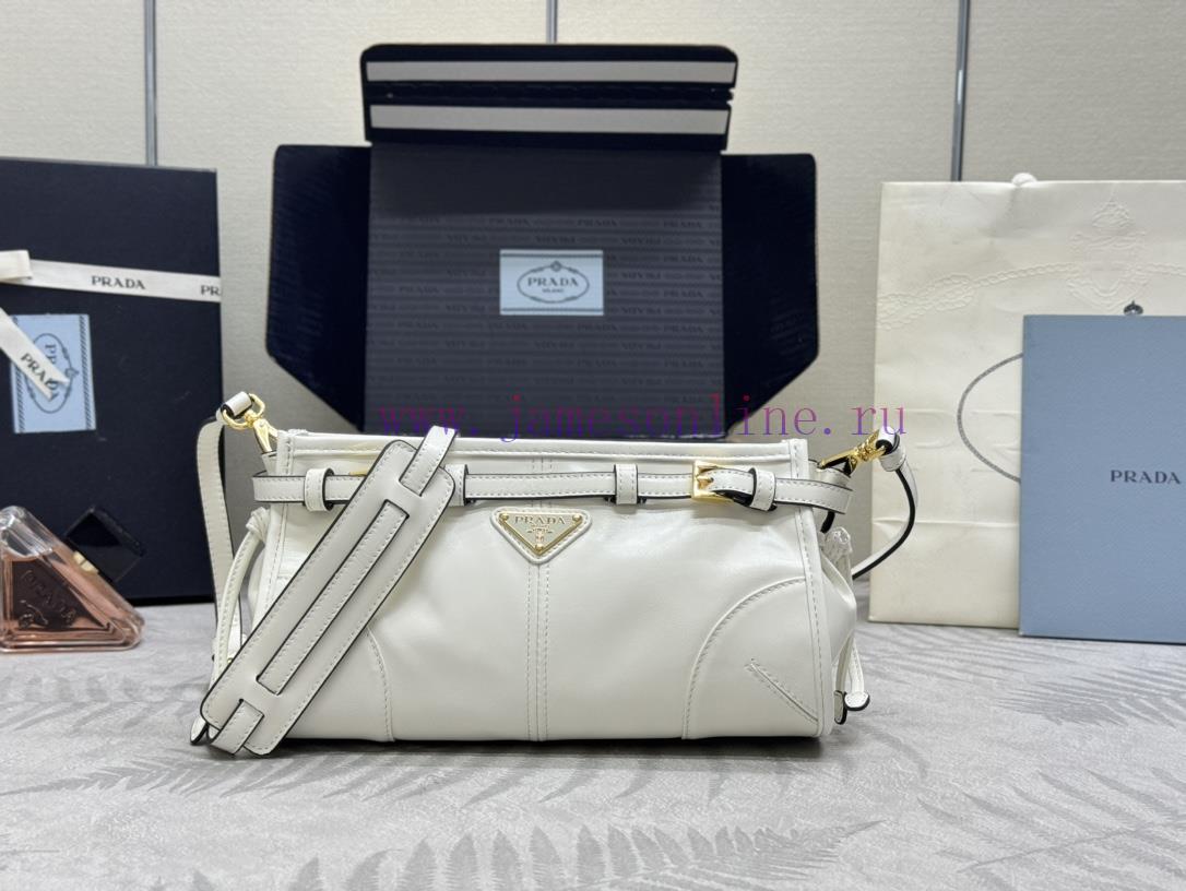 (Comes with a complete set of matching packaging, customized), new Lux Soft oil wax leather of5him0w