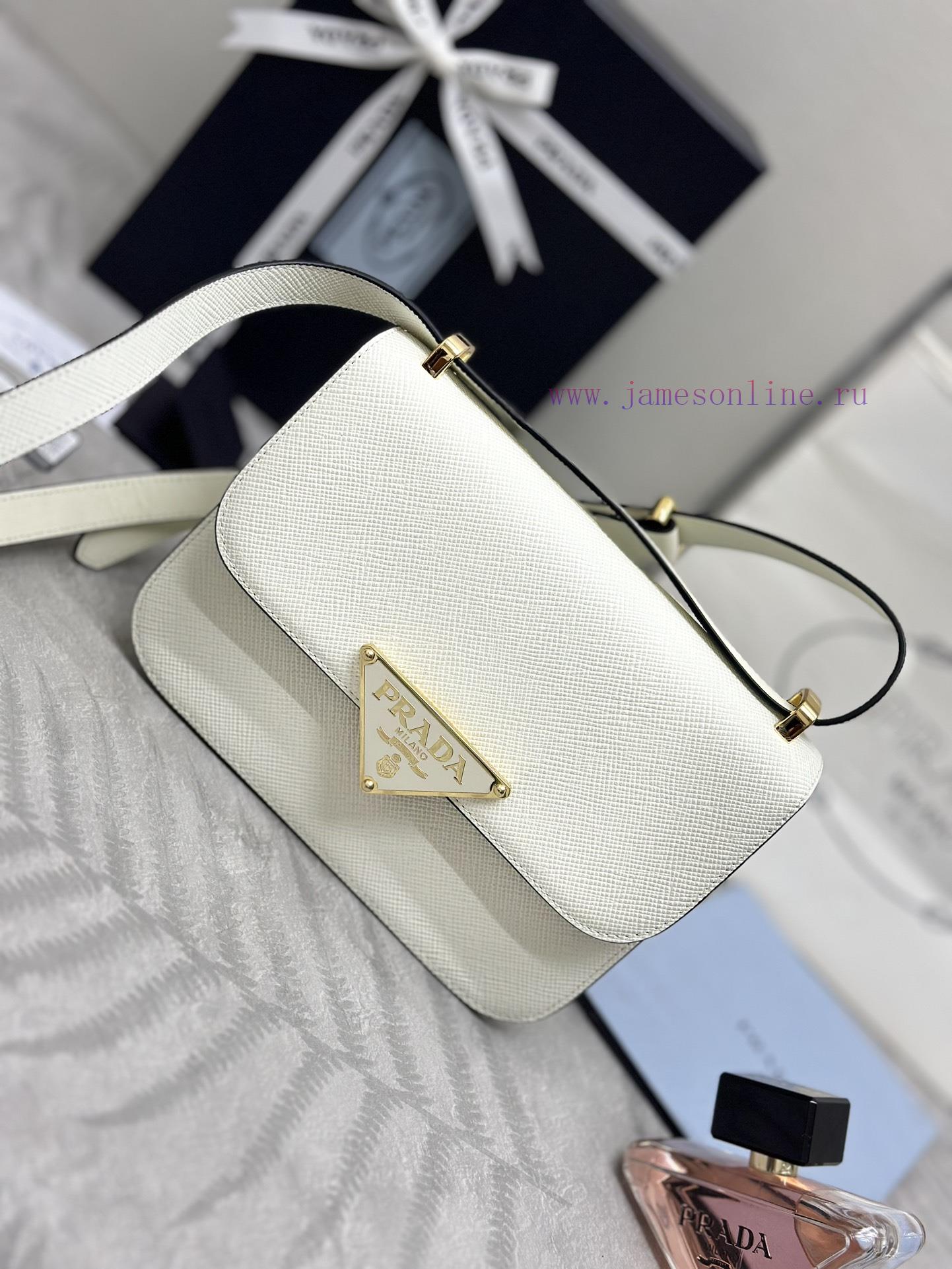 The new flight attendant bag 1BD320 has arrived with a complete set of matching packaging an1u9oha84