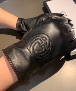 Batch2023 new Gucci embroidered first touch screen women's gloves GucciGucci official websitmlu8iyj6