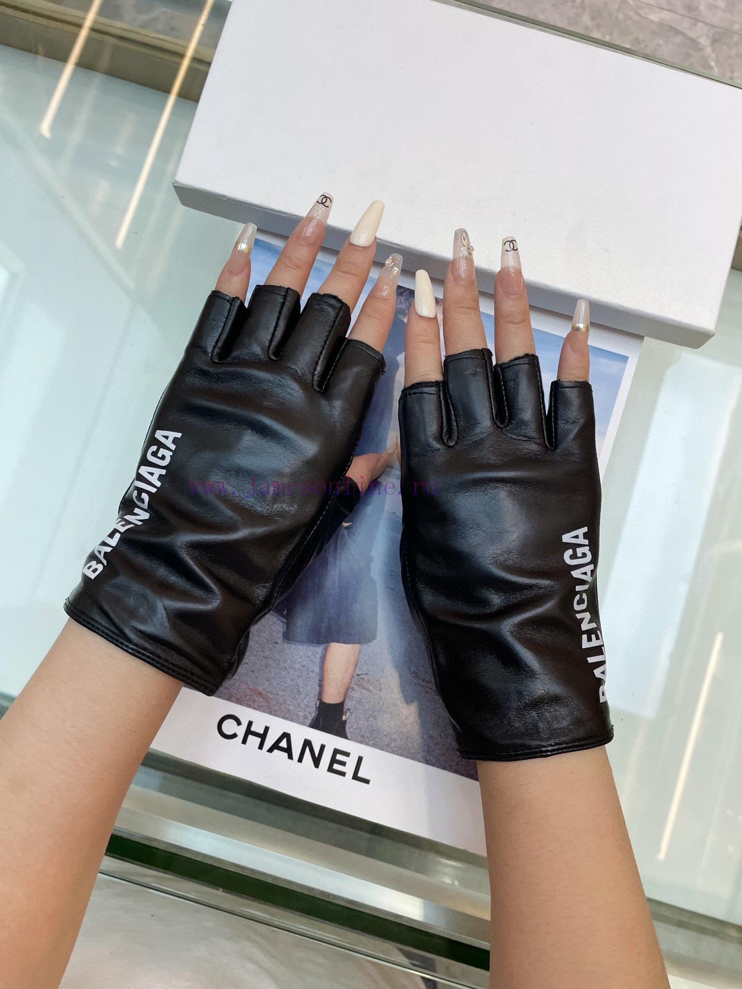 ‼ Paris Saint Germain Europe's new top tier women's high-end half finger gloves are 100% monhqzmd4 - Image 8