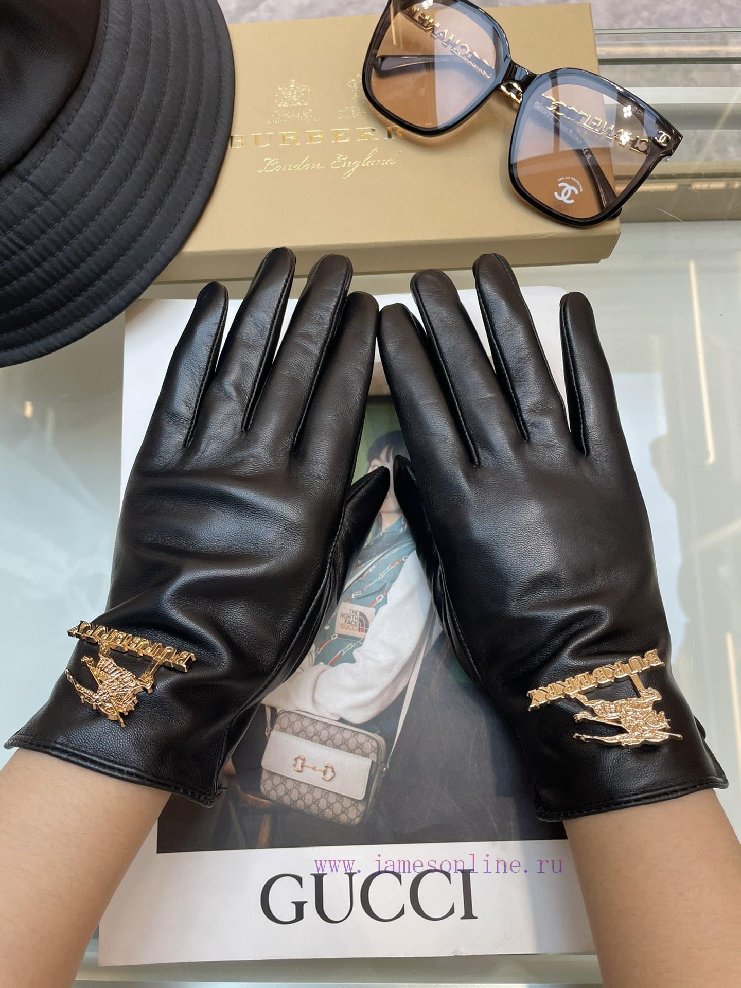 Burberry's new women's gloves are made of sheepskin leather, which is ultra-thin, soft, comfhz70e02a - Image 10