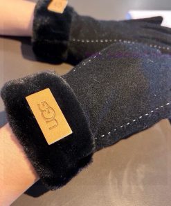 BatchUGG2024 autumn and winter lazy rabbit fur wool gloves are worth comparing with differenfbtnaayl