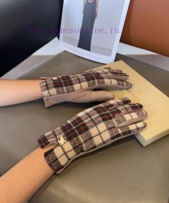 Burberry women's gloves, fashionable gloves, classic and simple, super comfortable to handle26junrte
