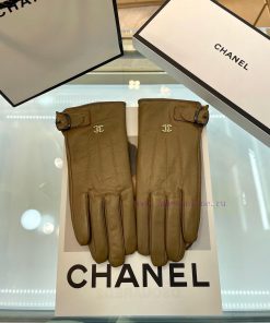 Chanel's popular women's leather gloves on social media are made of imported touchscreen she02rog4mq