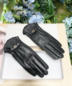 Packaging for Women's 2024 New Model Debuts ‼ Touch screen gloves for women, Dior gloves for0154puh6