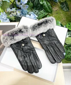 Paired with packaging for women's Chanel 2024 autumn/winter double C lazy rabbit fur sheepskcpf1k8uz