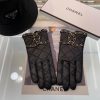 Chanel's latest chain hand woven double C touch screen gloves, made of imported Ethiopian sh3i8vv5k4