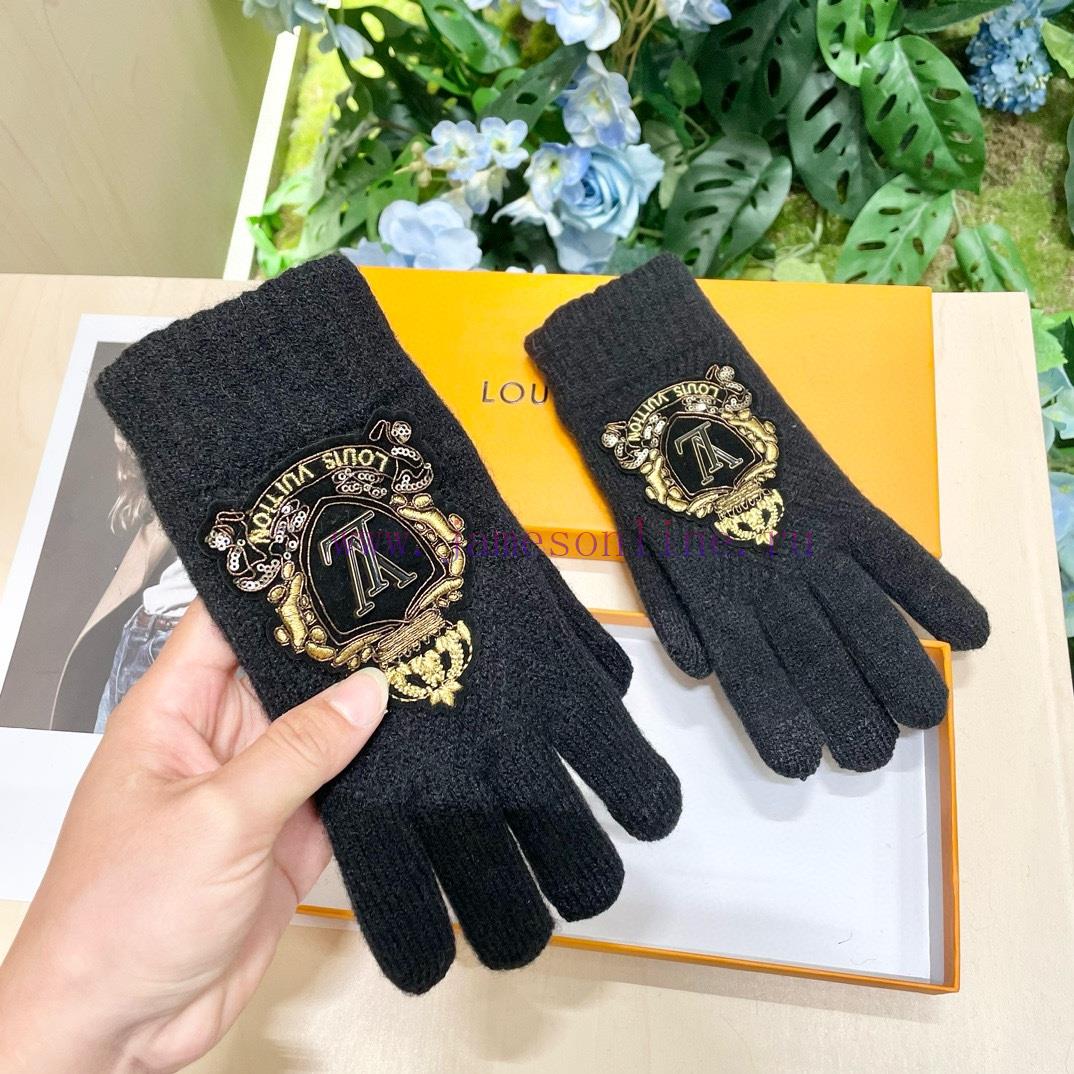The packaging of LV Louis Vuitton's new knitted gloves is worth comparing with different quaea0a54xl - Image 6