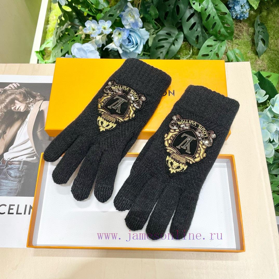 The packaging of LV Louis Vuitton's new knitted gloves is worth comparing with different quaea0a54xl - Image 7